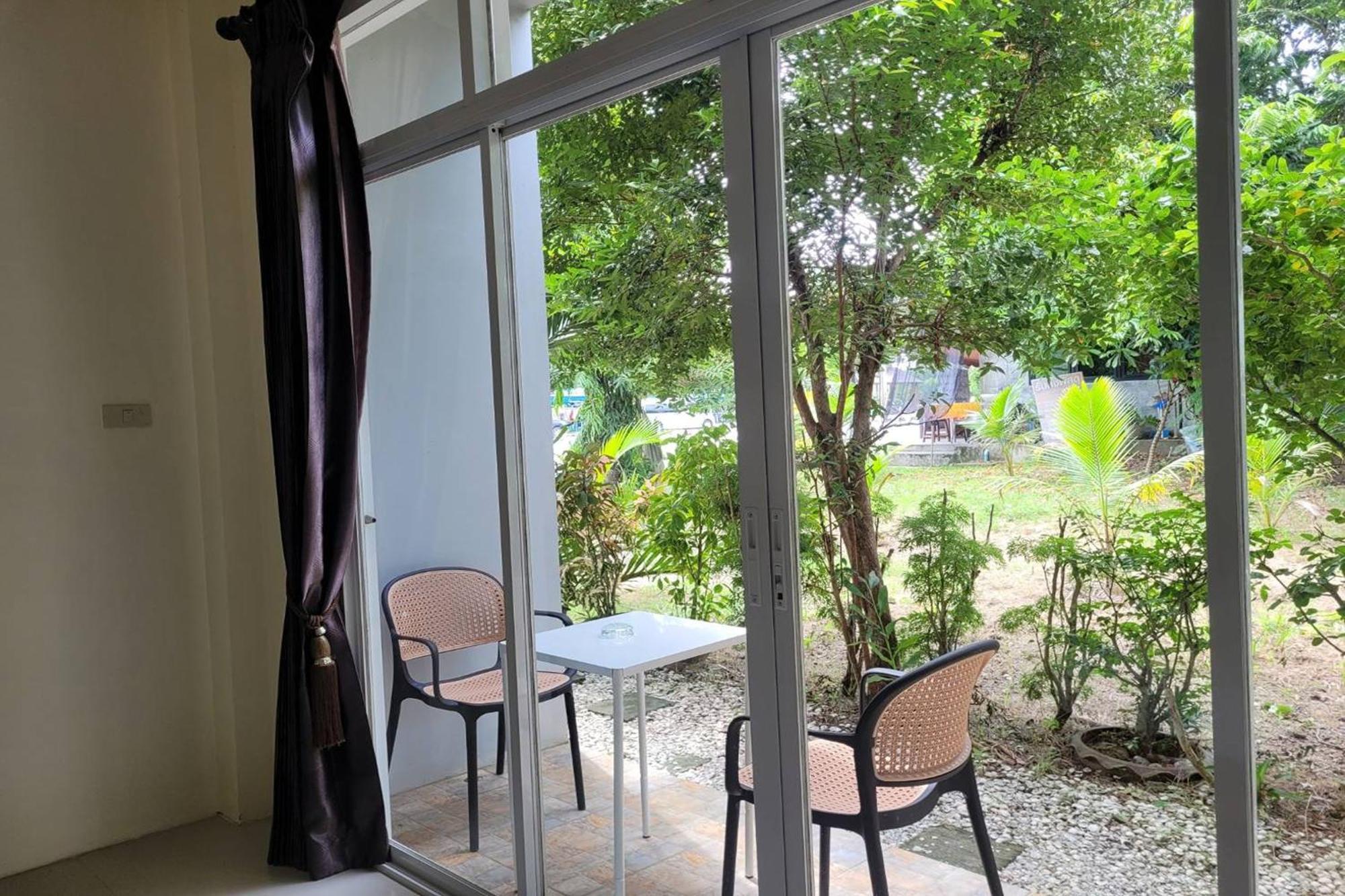 Snooze Inn Phuket Pa Khlok Buitenkant foto